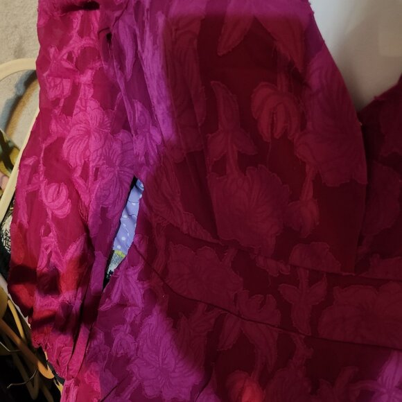 Band of Free Kiss Me Fuchsia Peplum Floral Mini Back Ties & Smocked Waist Dress - Picture 6 of 8